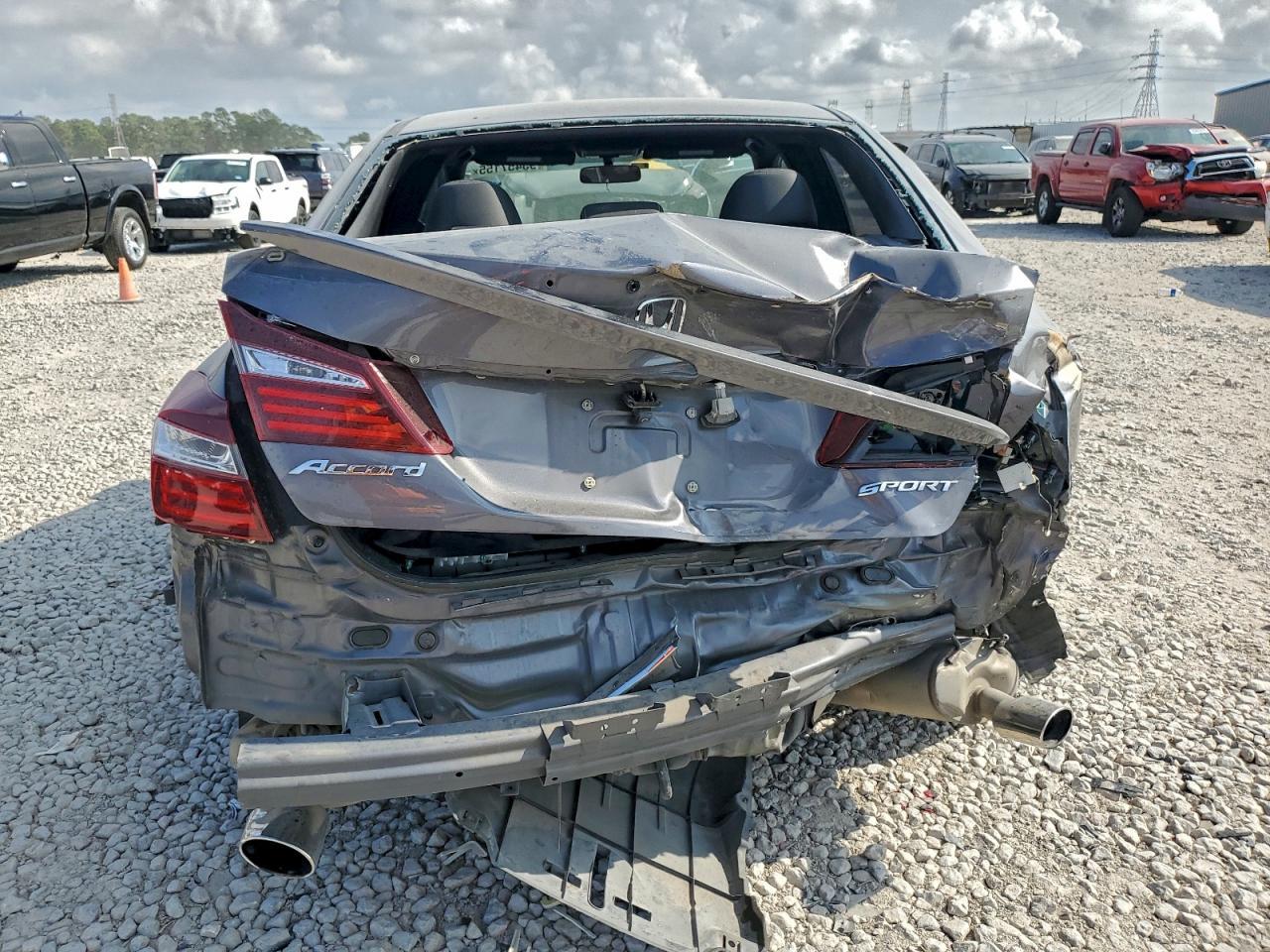 2017 HONDA ACCORD