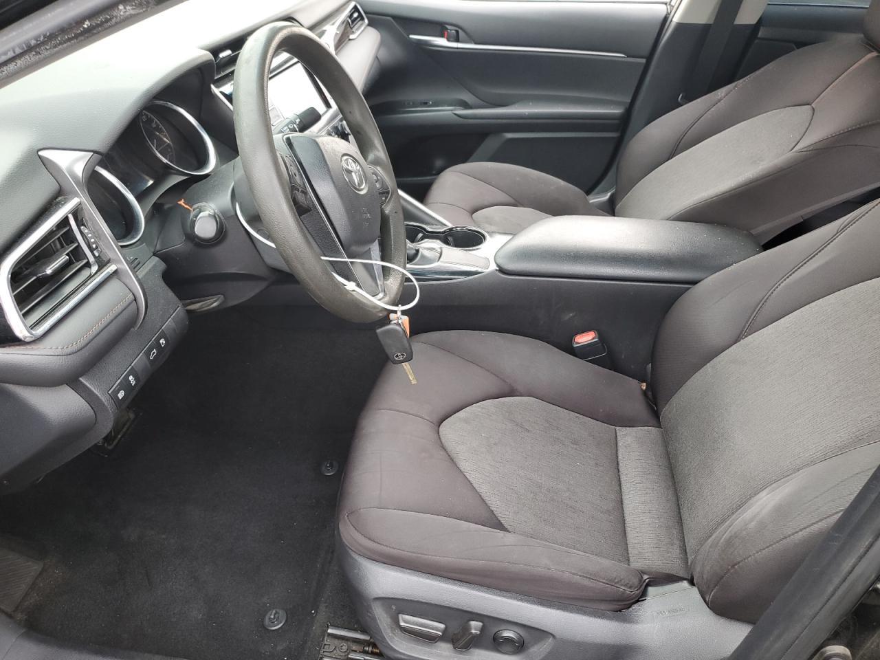 2018 TOYOTA CAMRY