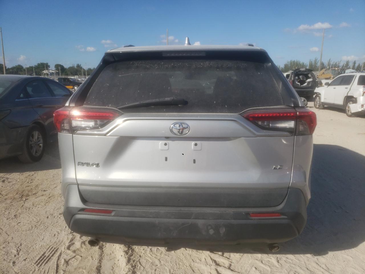 2019 TOYOTA RAV4