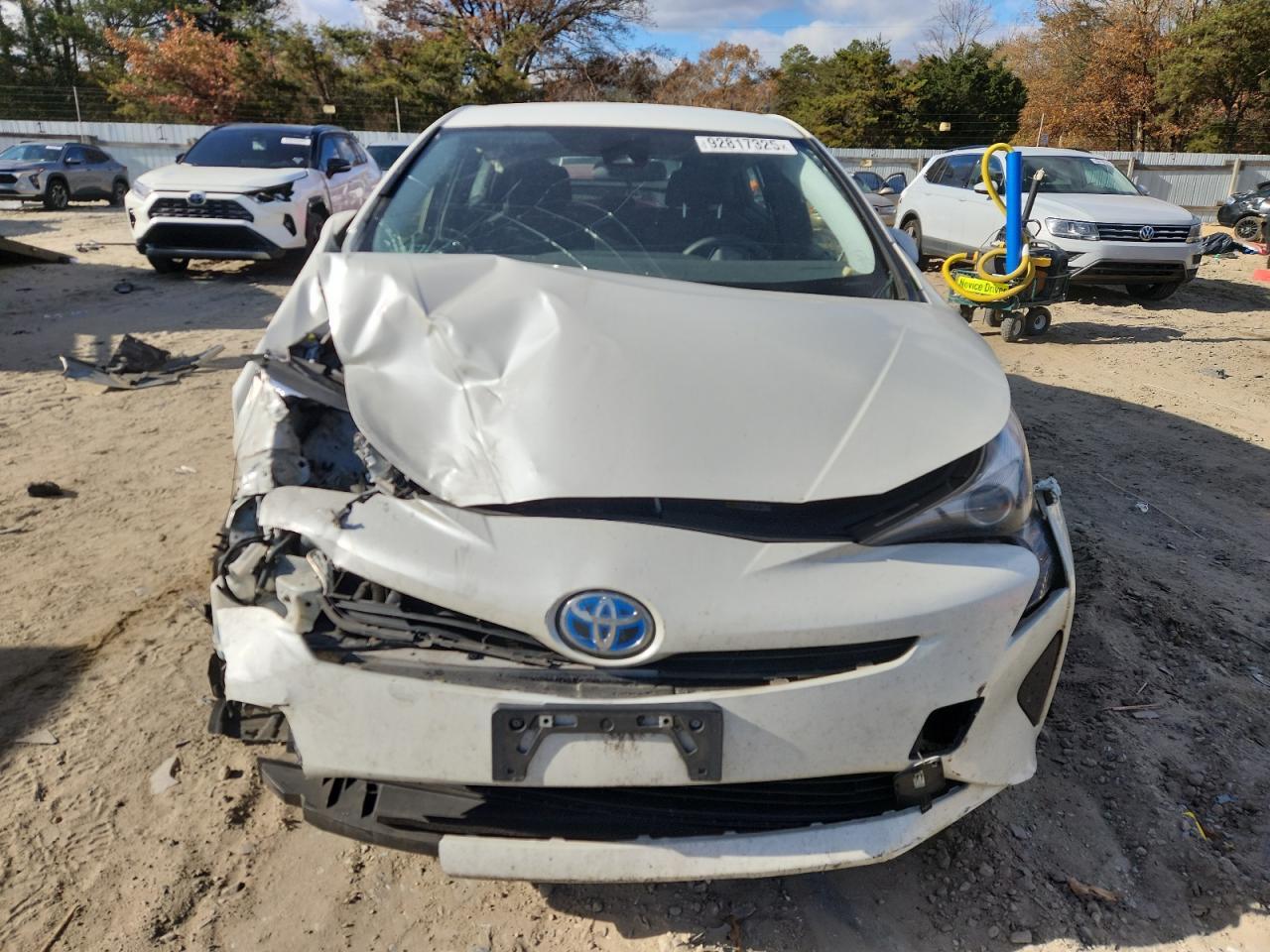 2017 TOYOTA PRIUS