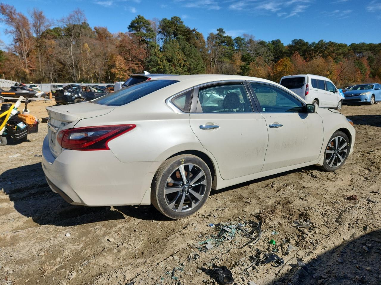2017 NISSAN ALTIMA
