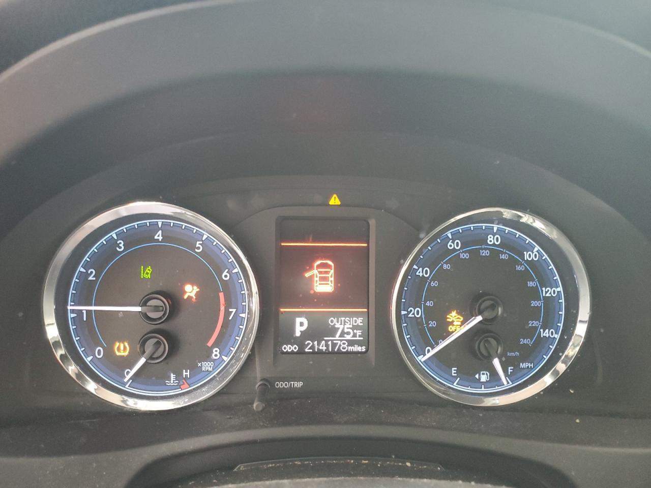 2018 TOYOTA COROLLA
