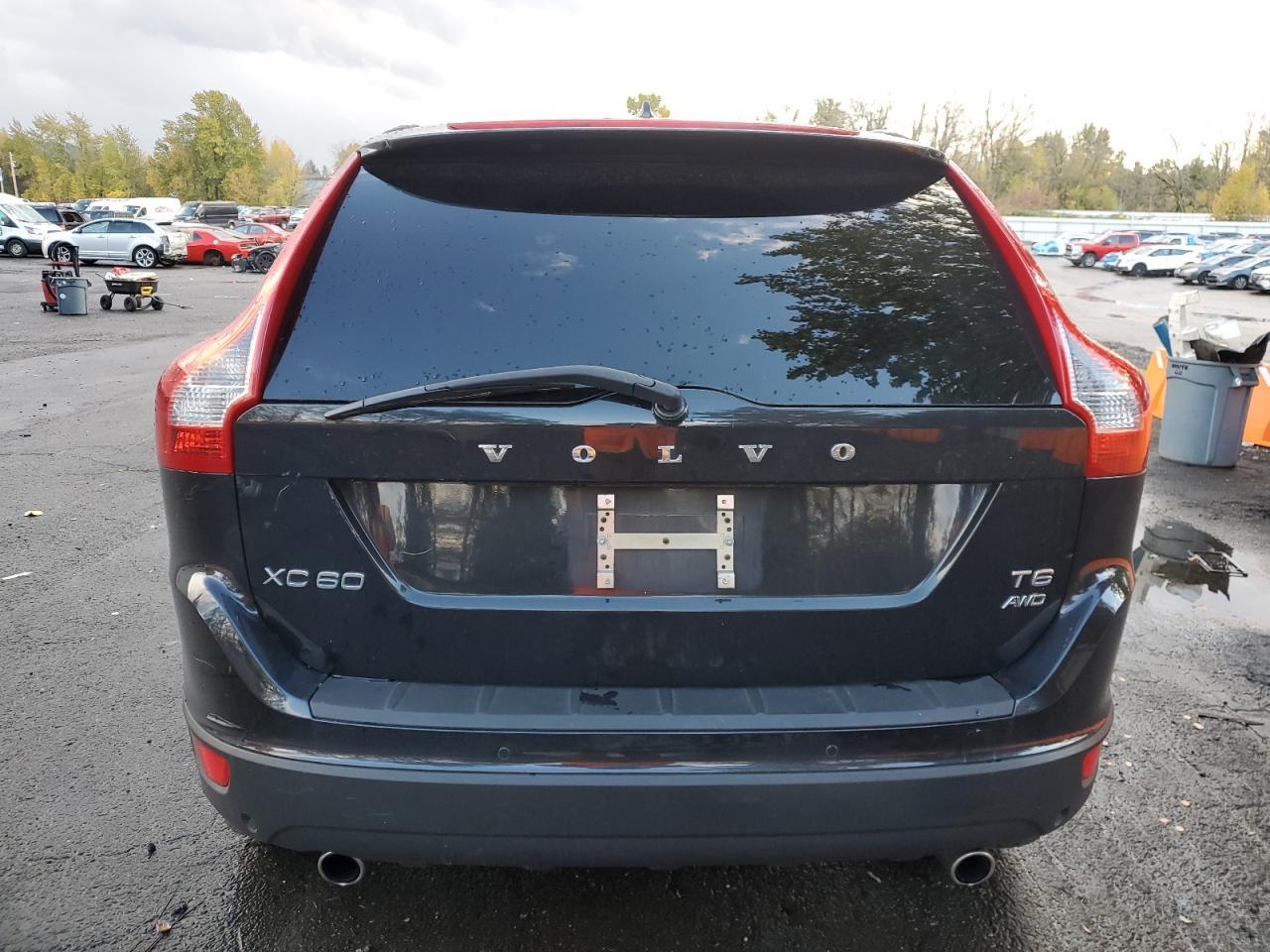 2012 VOLVO XC60