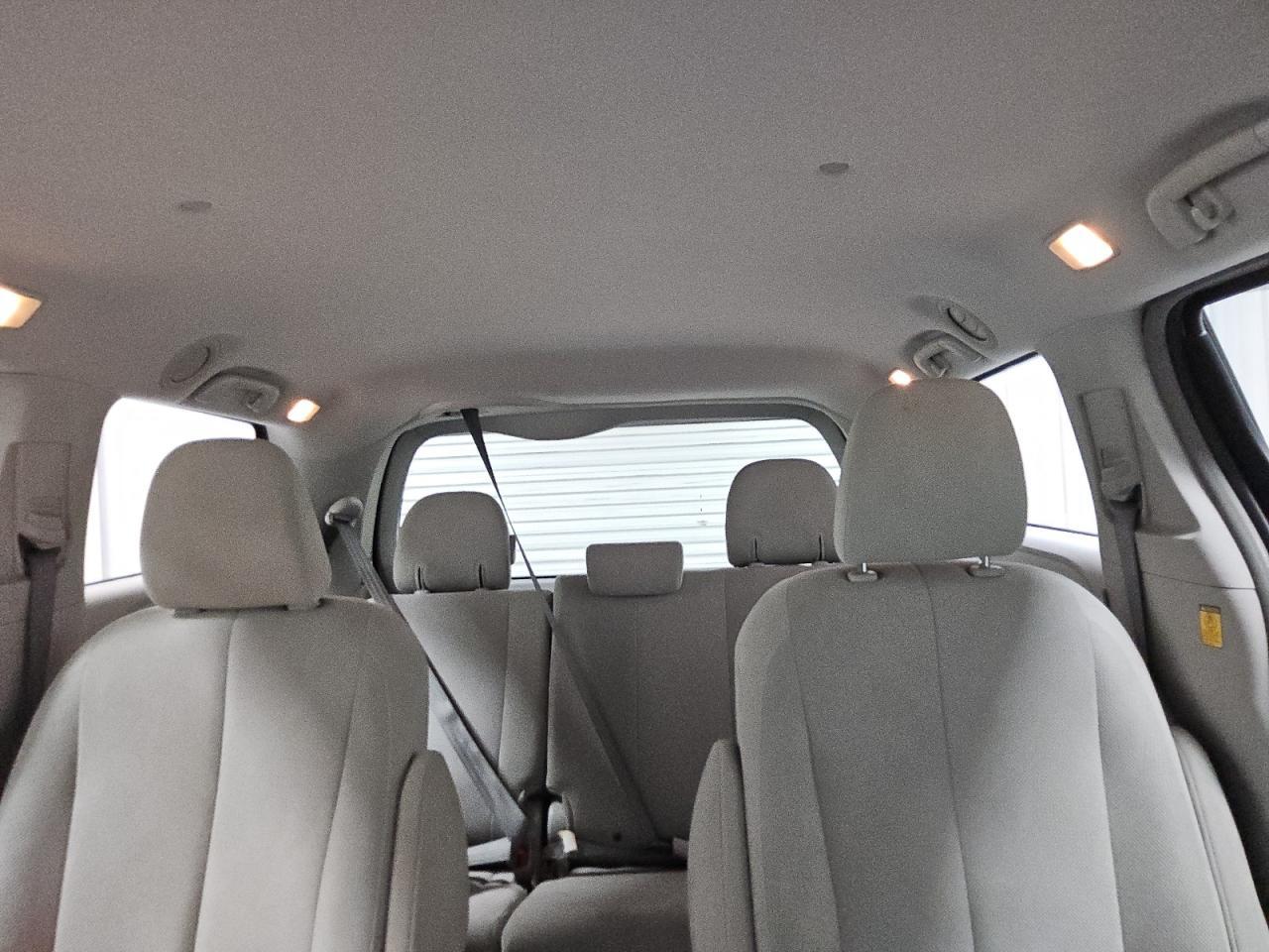 2013 TOYOTA SIENNA