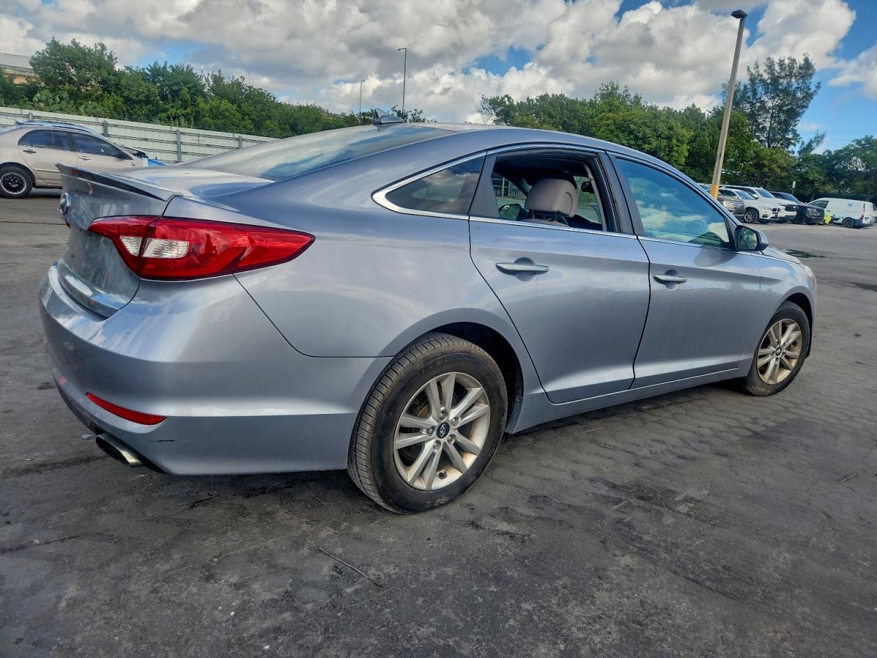 2016 HYUNDAI SONATA