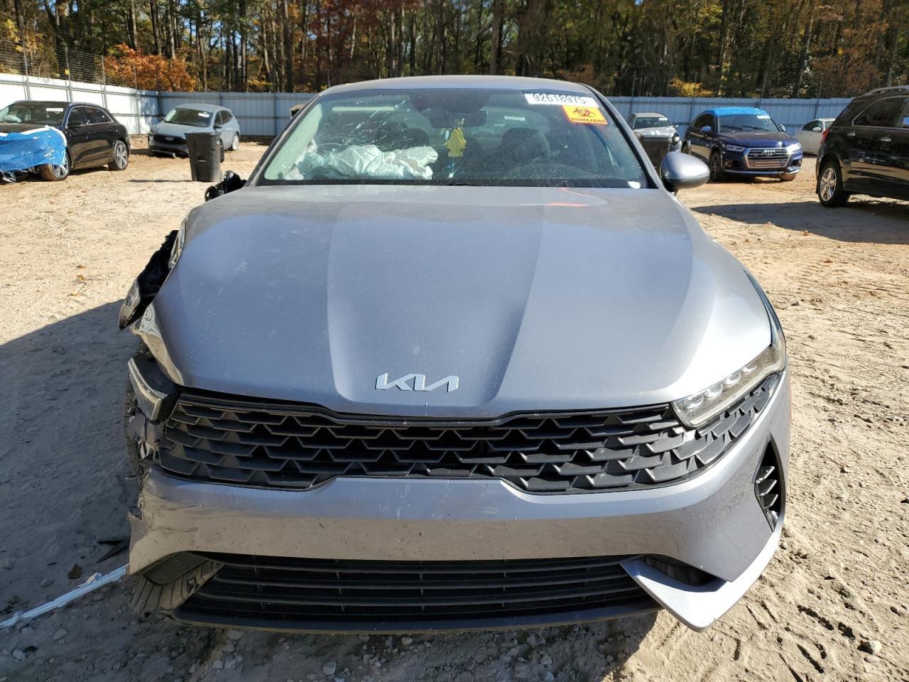 2022 KIA K5