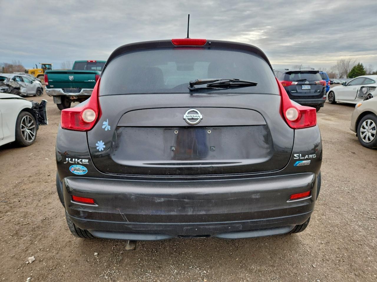 2011 NISSAN Juke