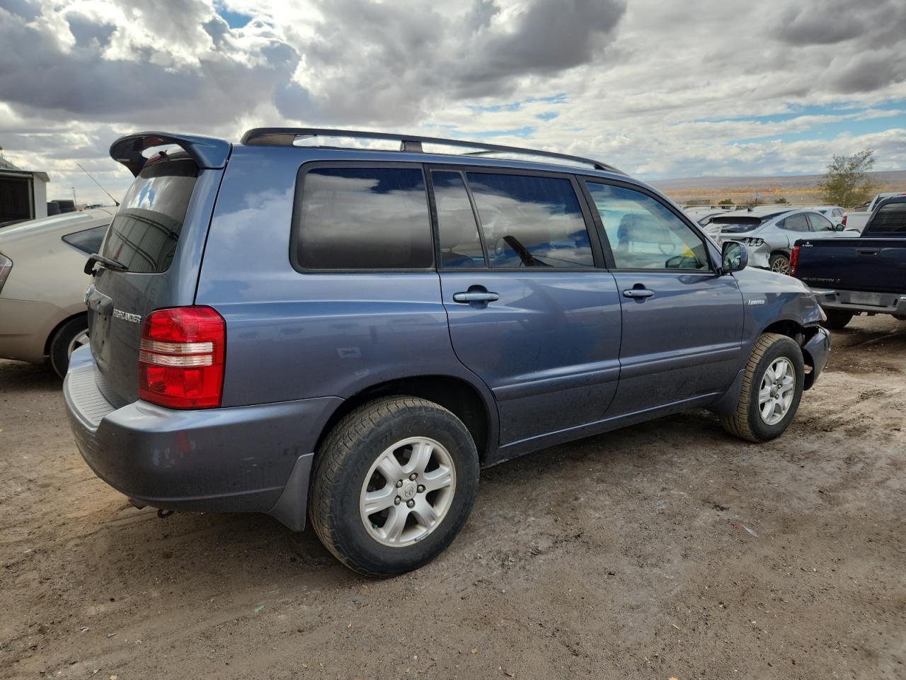 2003 TOYOTA HIGHLANDER