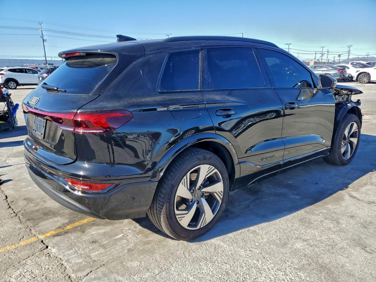 2025 AUDI Q6 e-tron