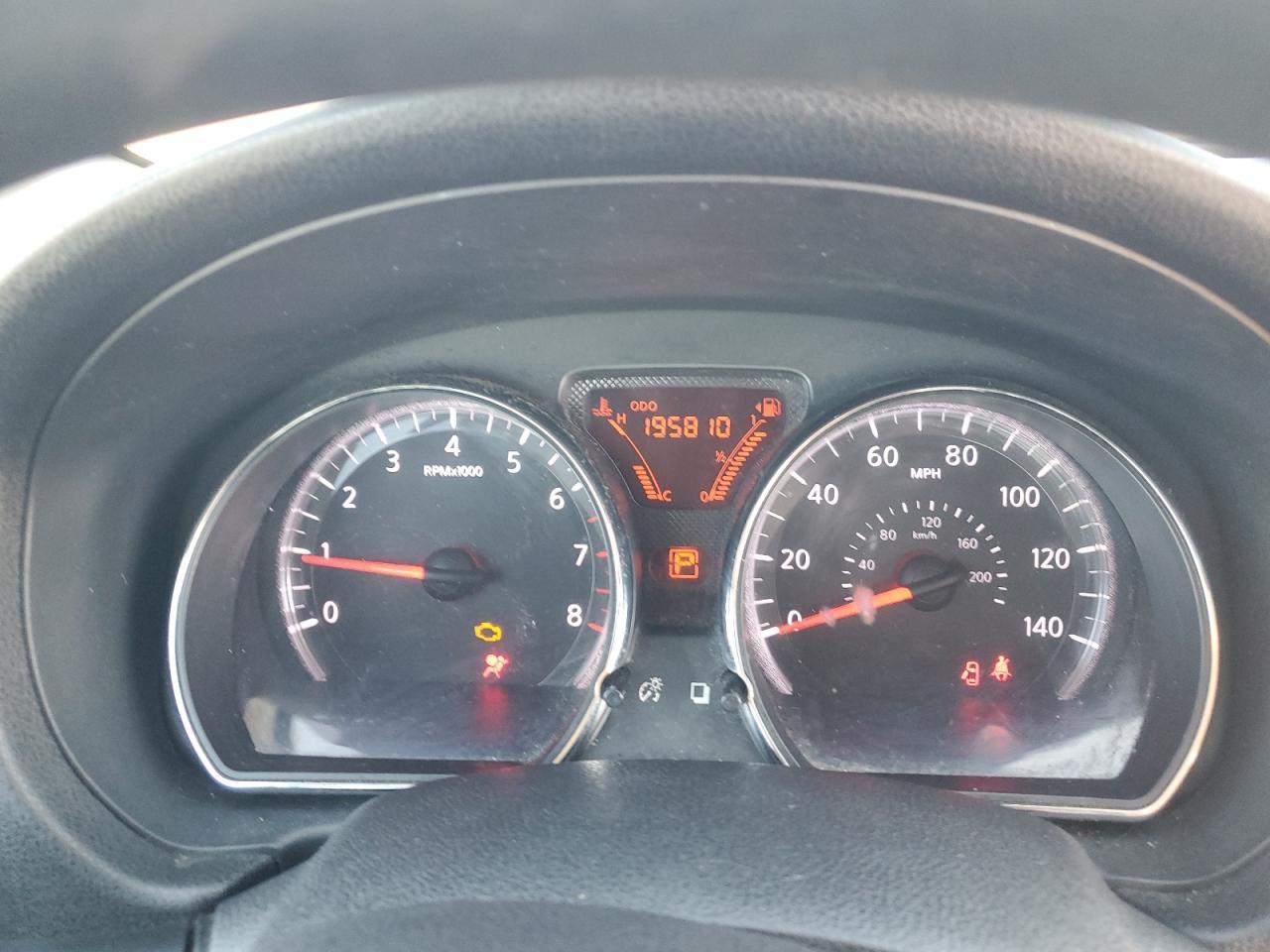 2012 NISSAN VERSA