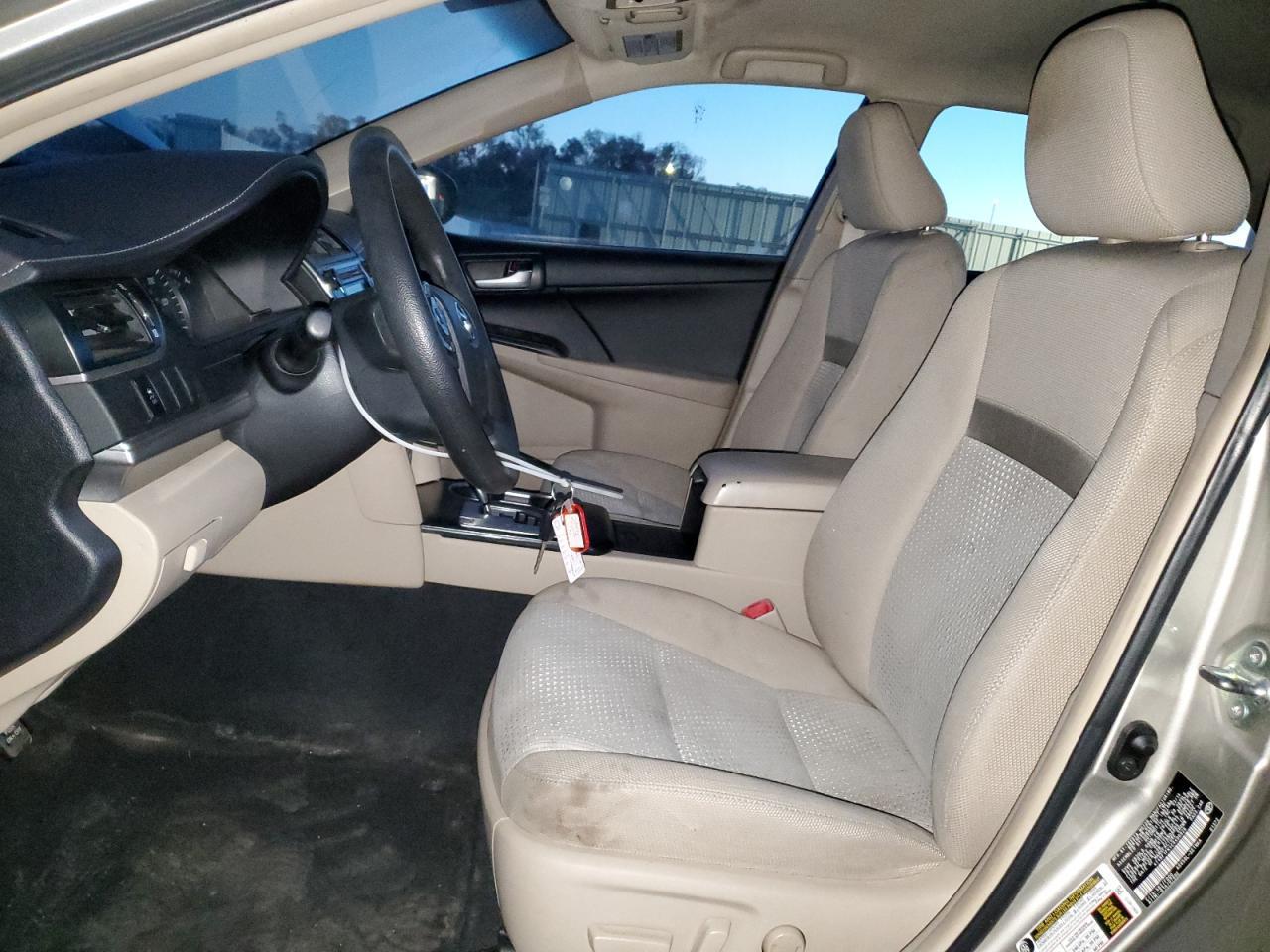 2014 TOYOTA CAMRY