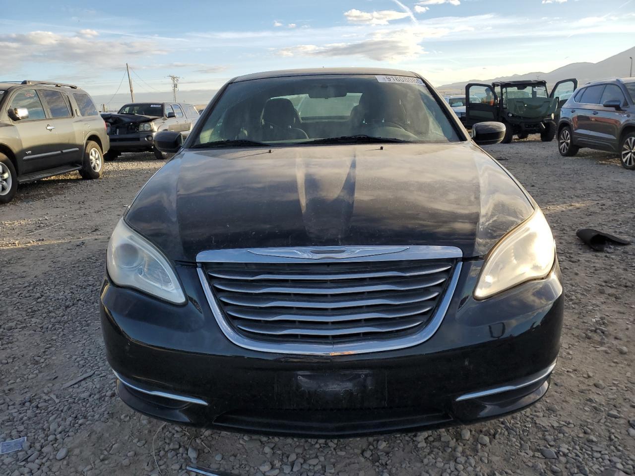 2012 CHRYSLER 200