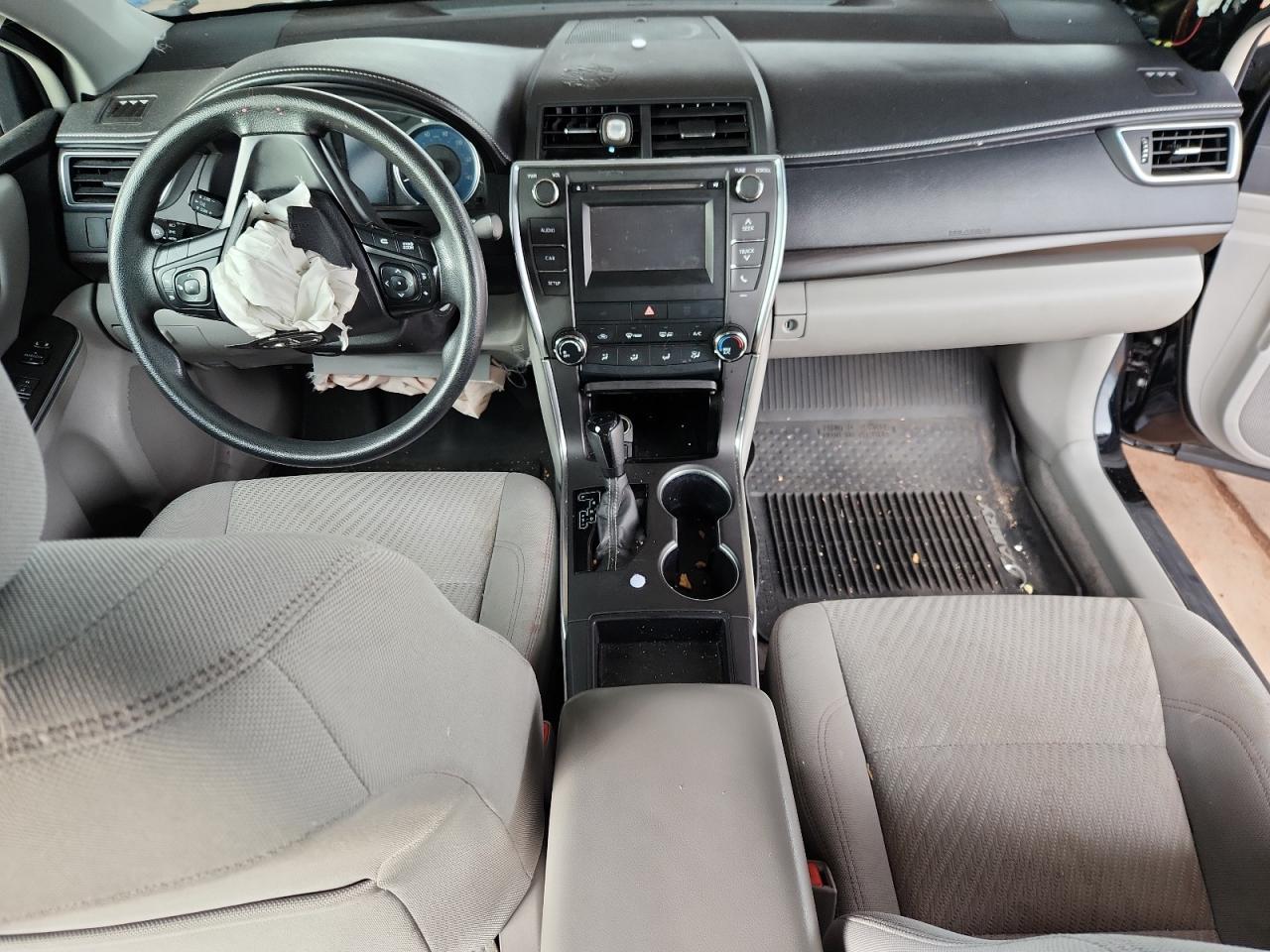 2017 TOYOTA CAMRY
