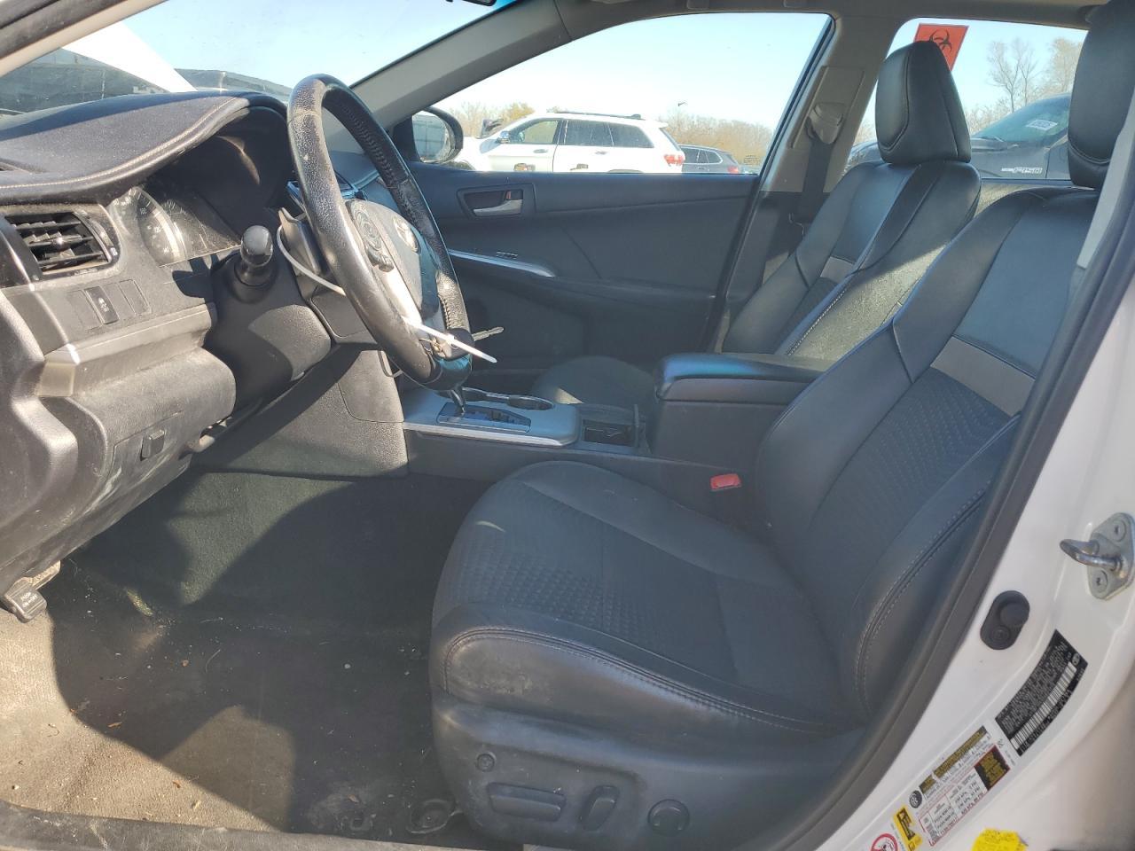 2012 TOYOTA CAMRY