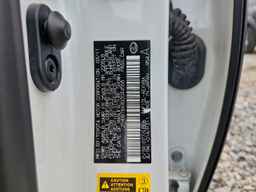2011 LEXUS HS 250h