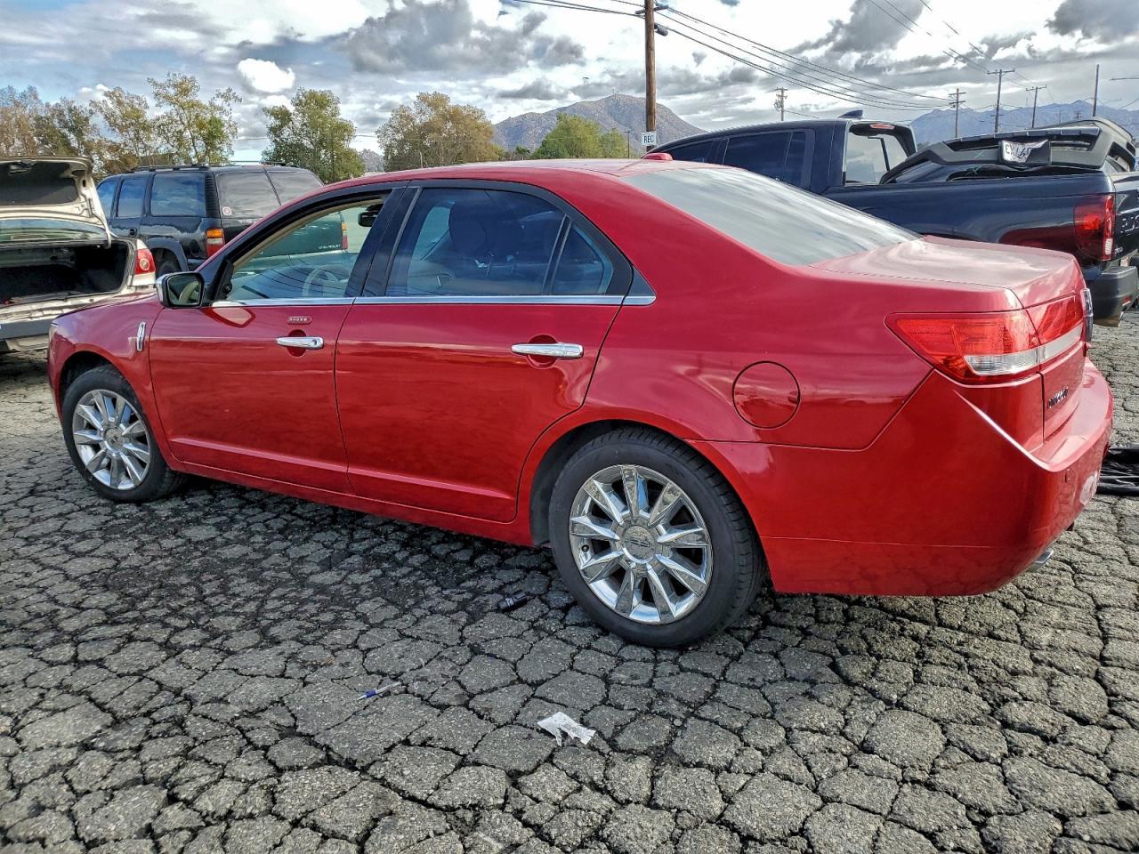 2012 LINCOLN MKZ
