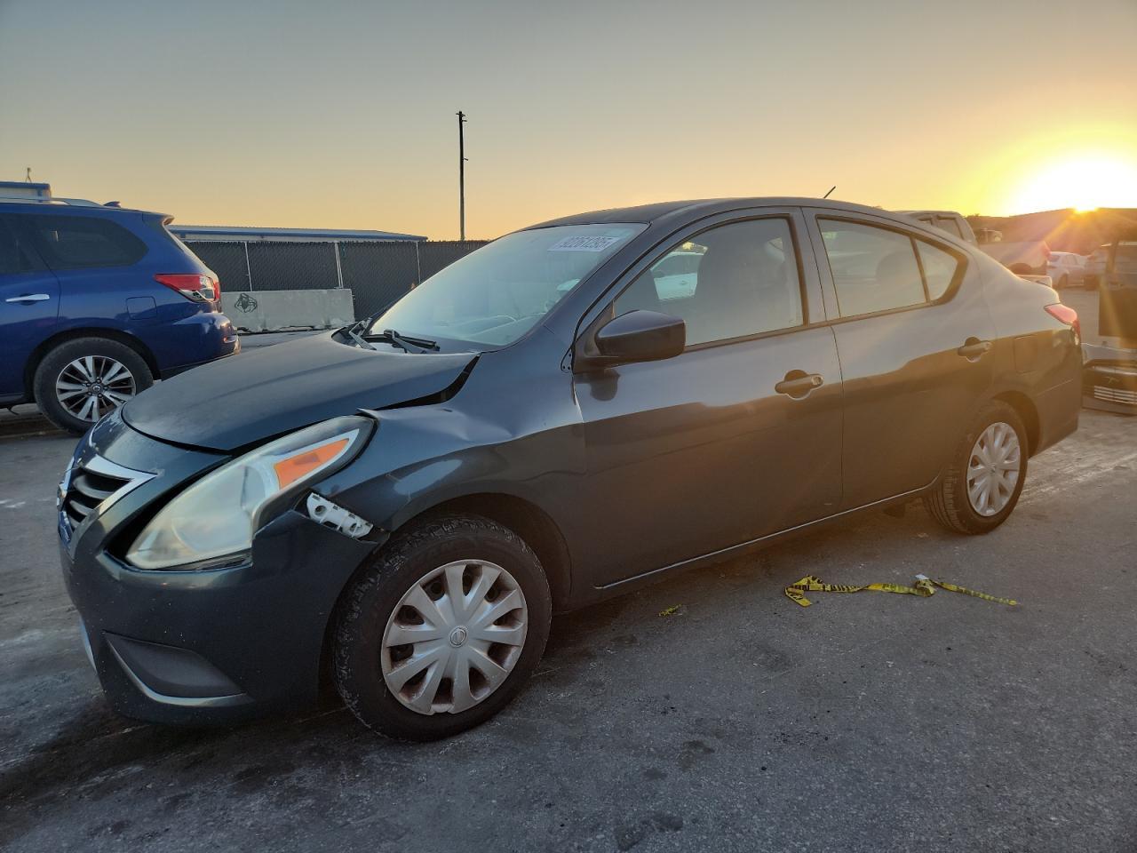 2017 NISSAN VERSA