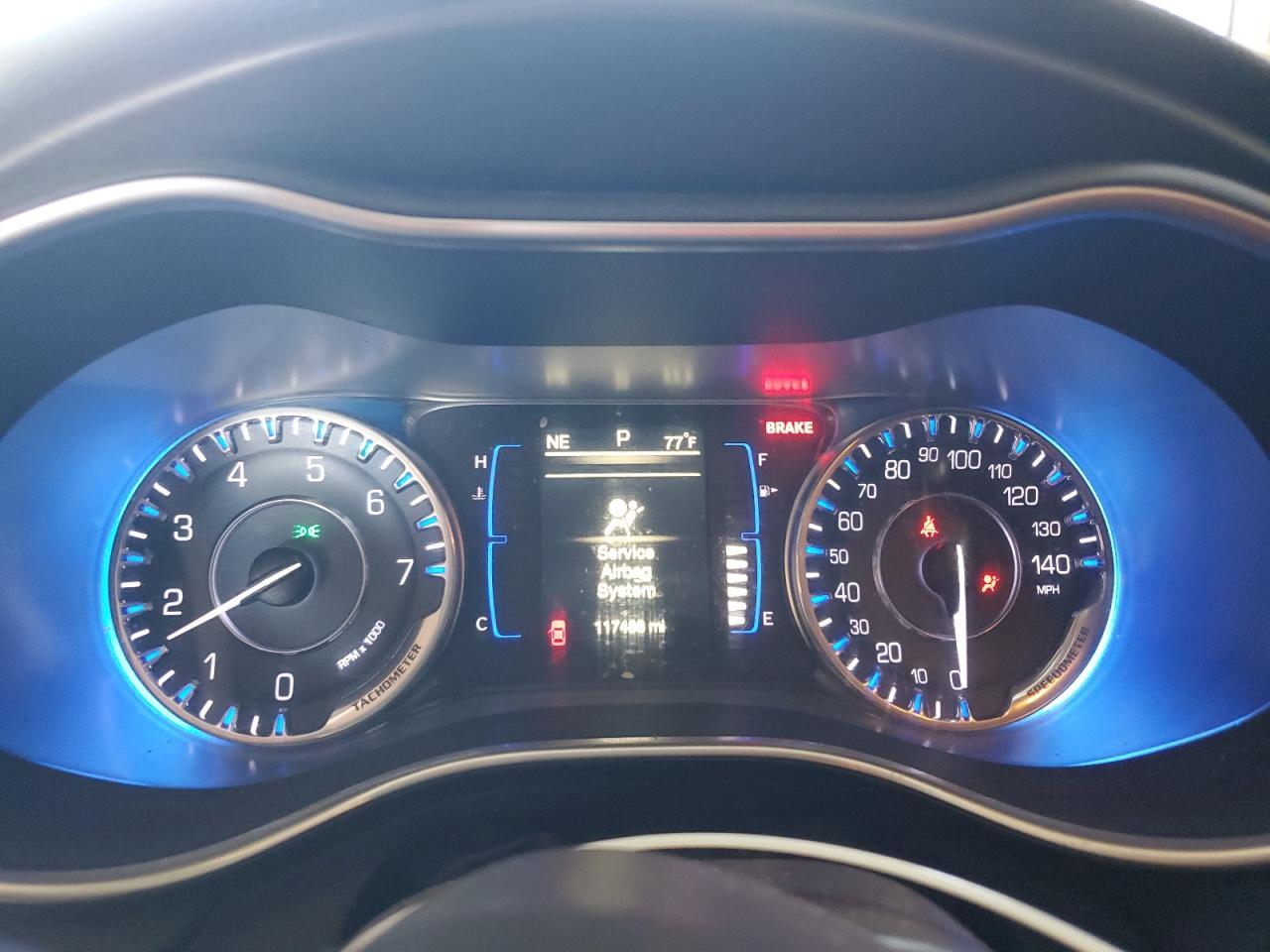 2016 CHRYSLER 200
