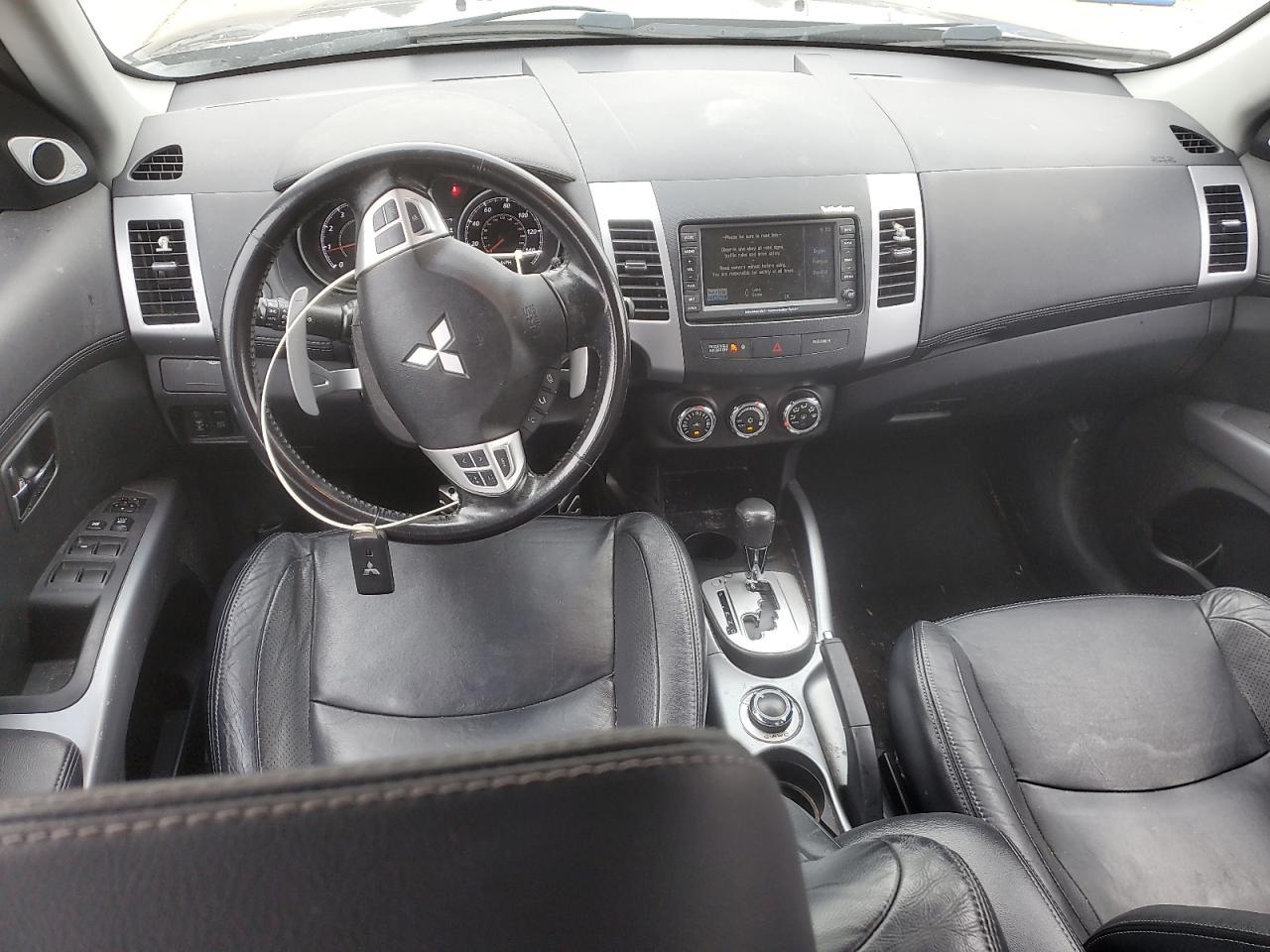 2010 MITSUBISHI outlander