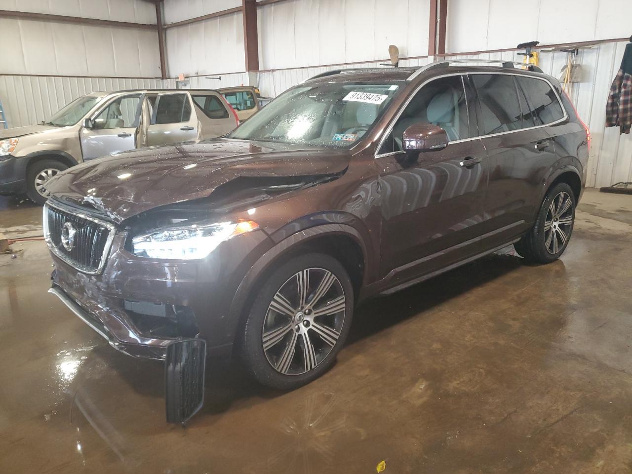2018 VOLVO XC90