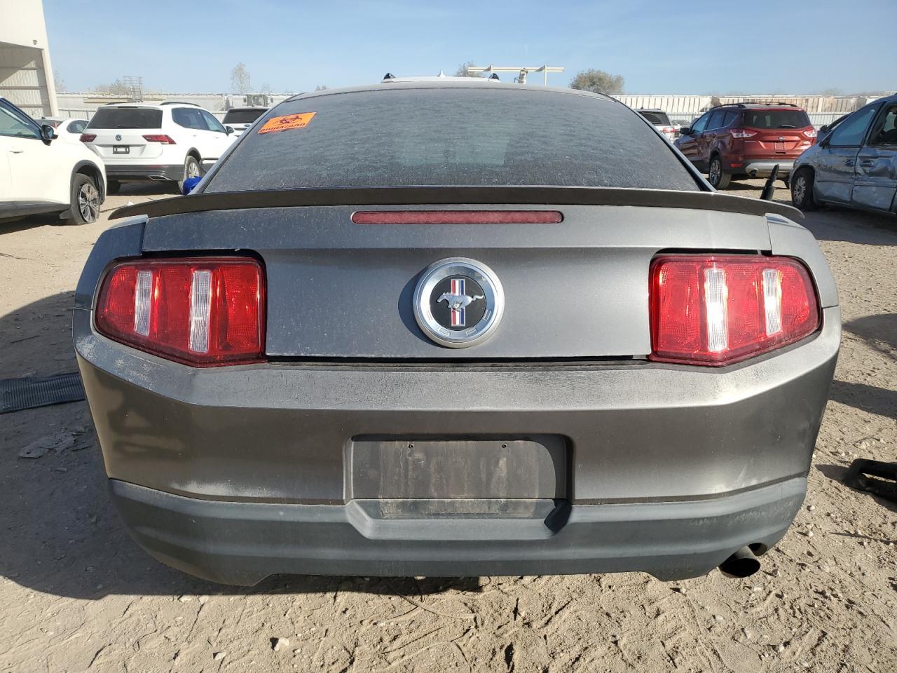 2010 FORD MUSTANG