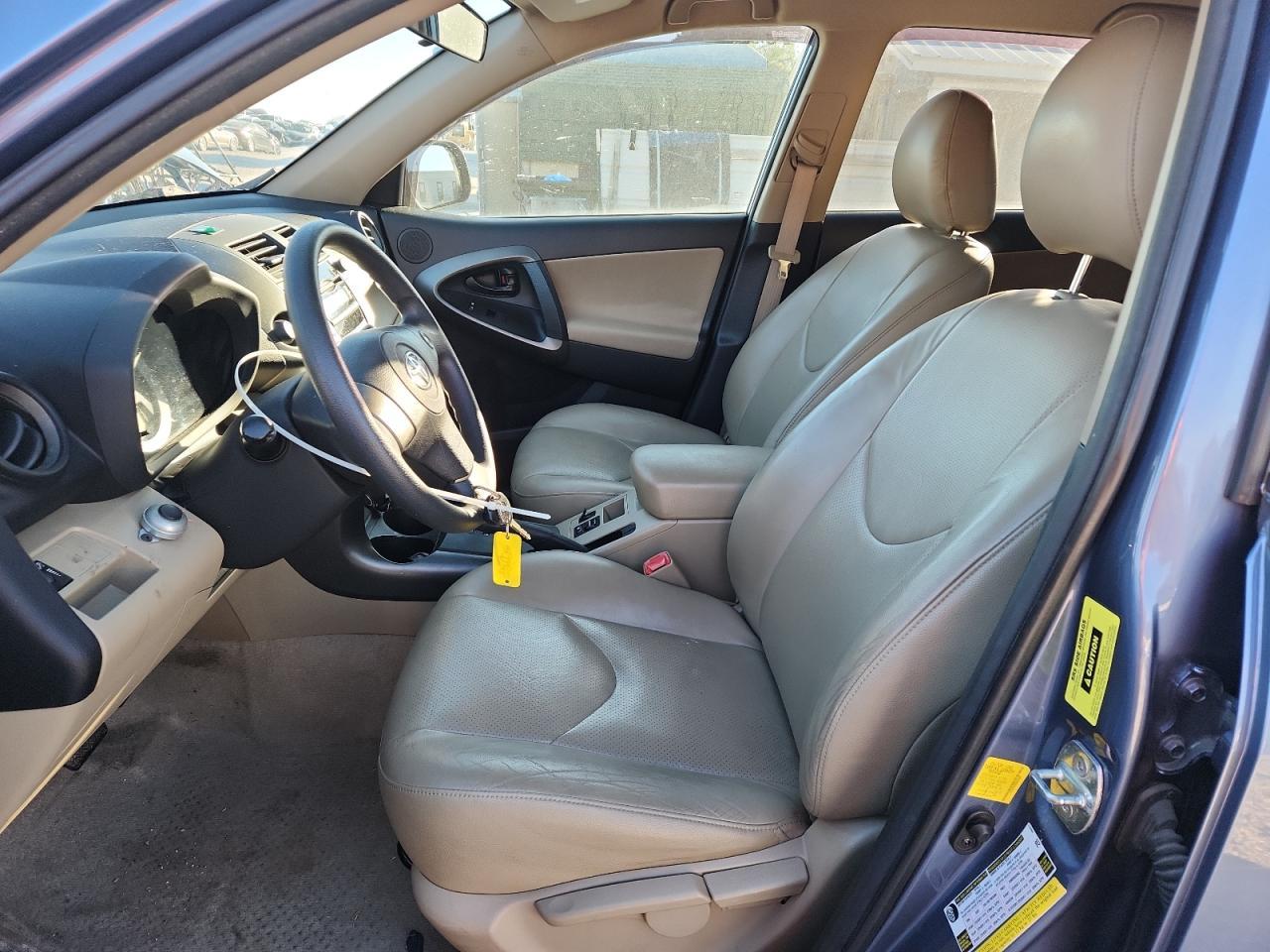 2011 TOYOTA RAV4