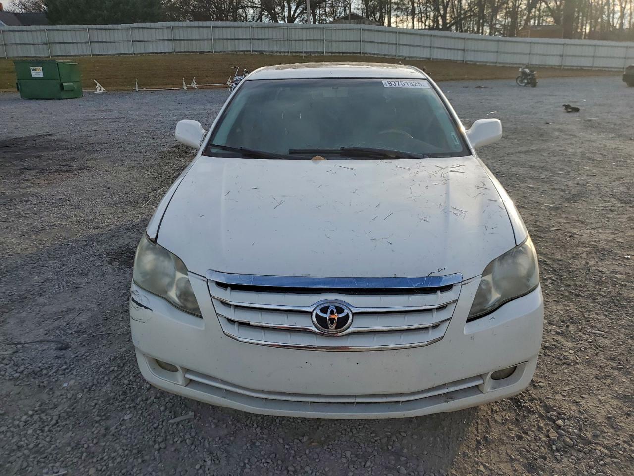 2006 TOYOTA Avalon