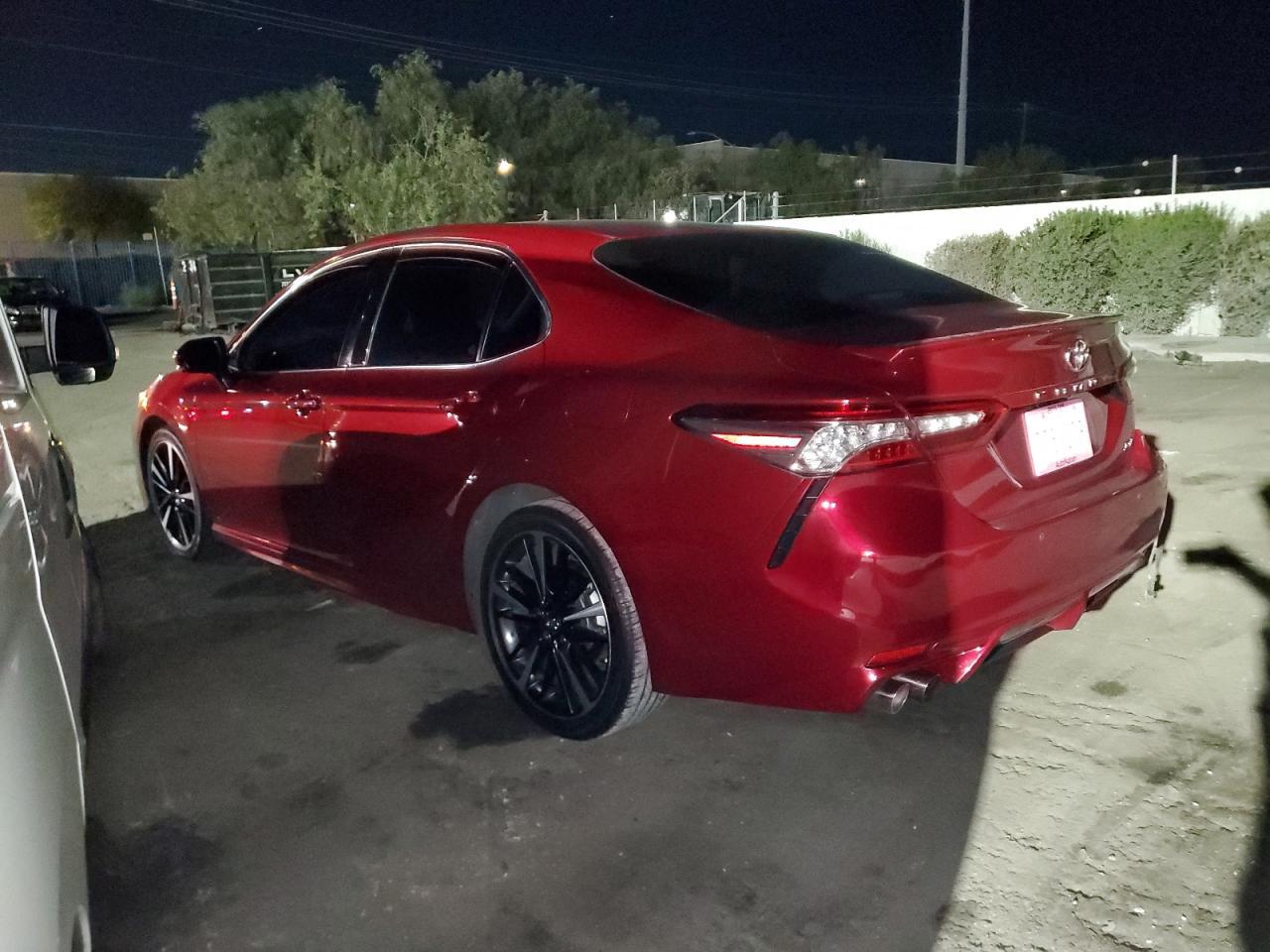2018 TOYOTA CAMRY