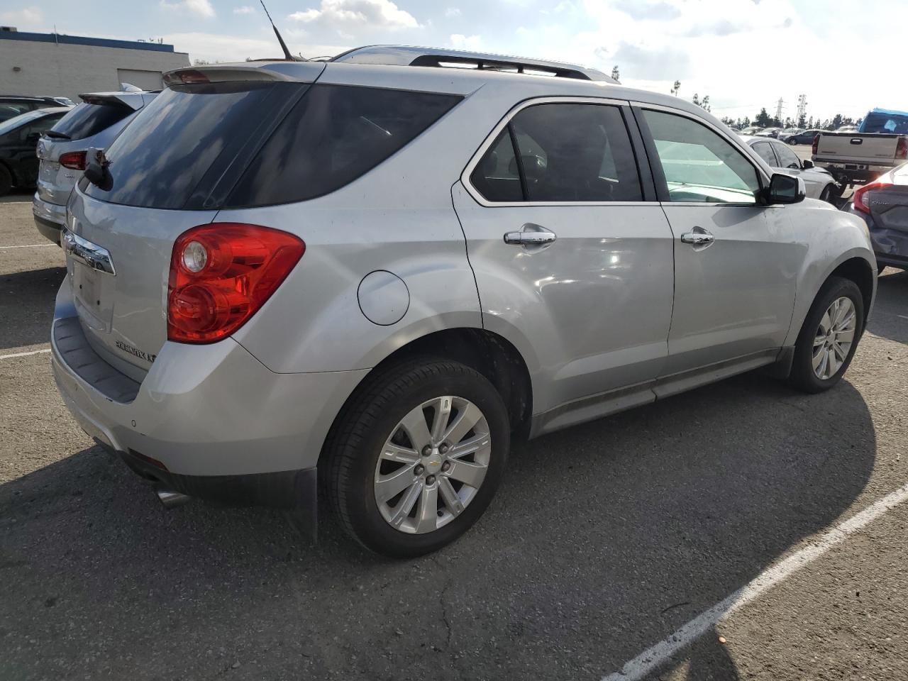 2011 CHEVROLET EQUINOX