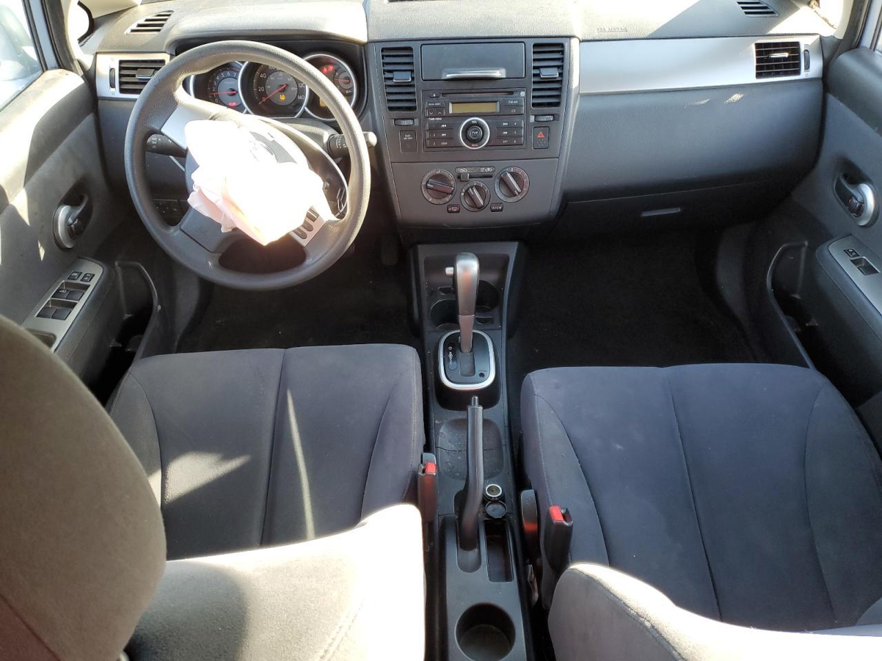 2009 NISSAN VERSA
