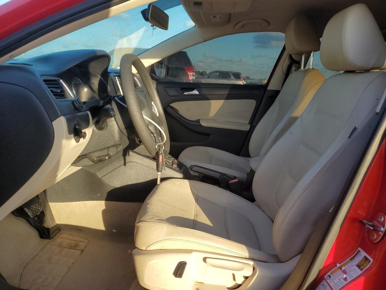 2014 VOLKSWAGEN JETTA