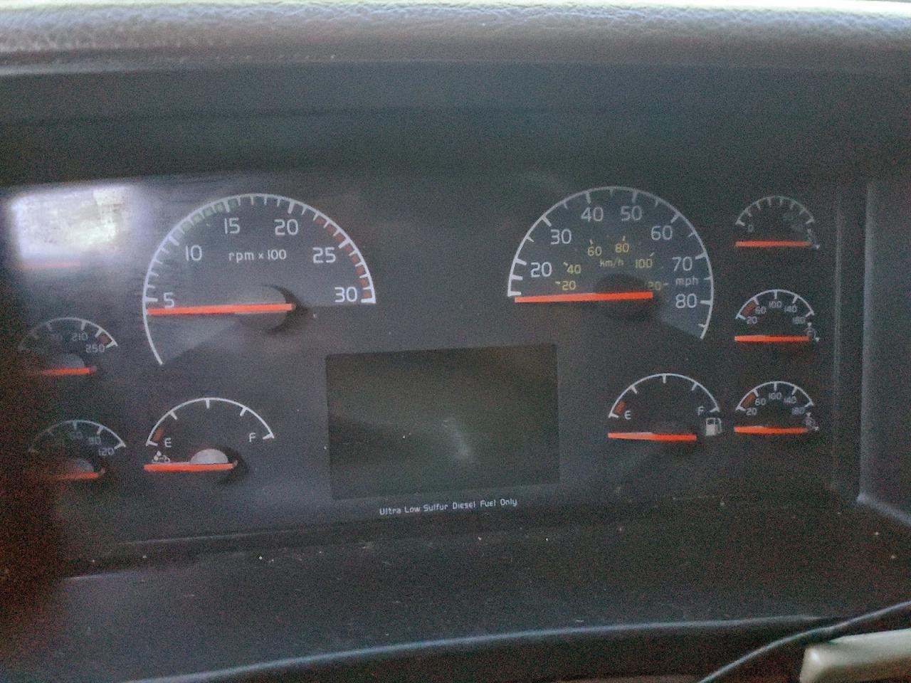 2016 VOLVO VNL