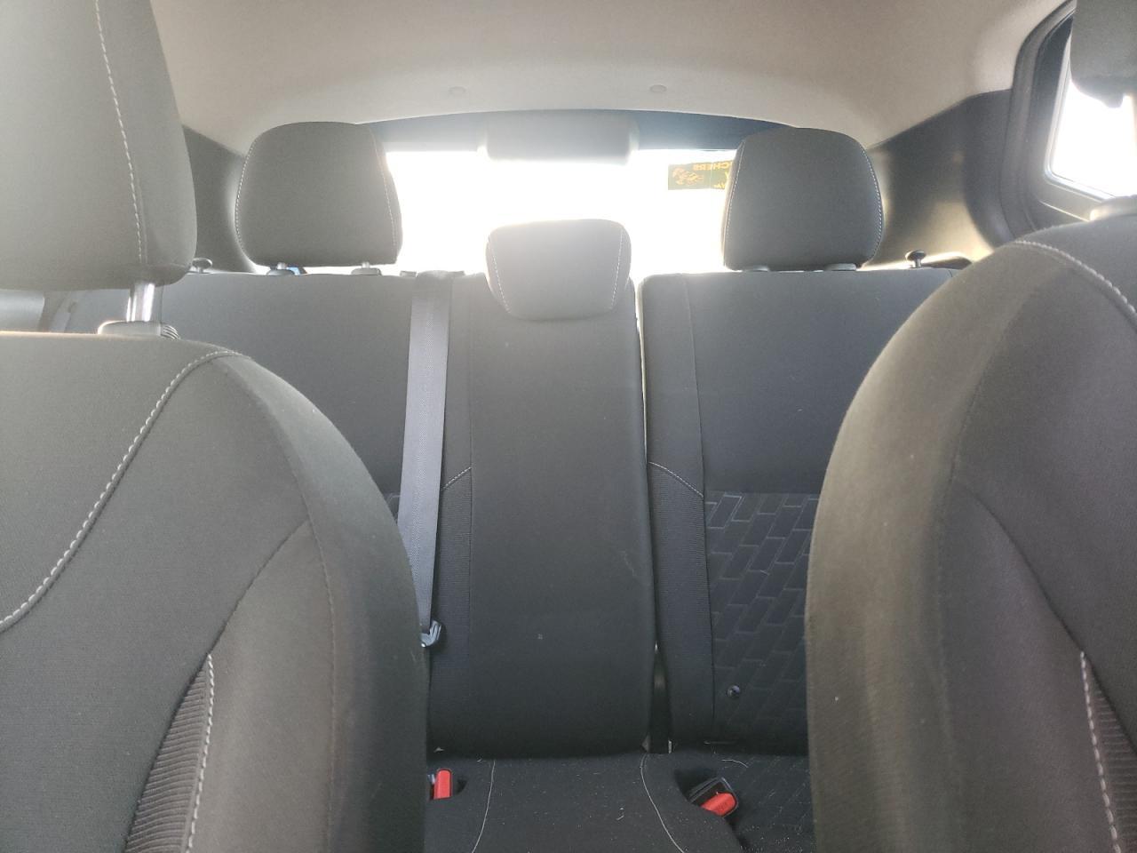 2021 NISSAN KICKS