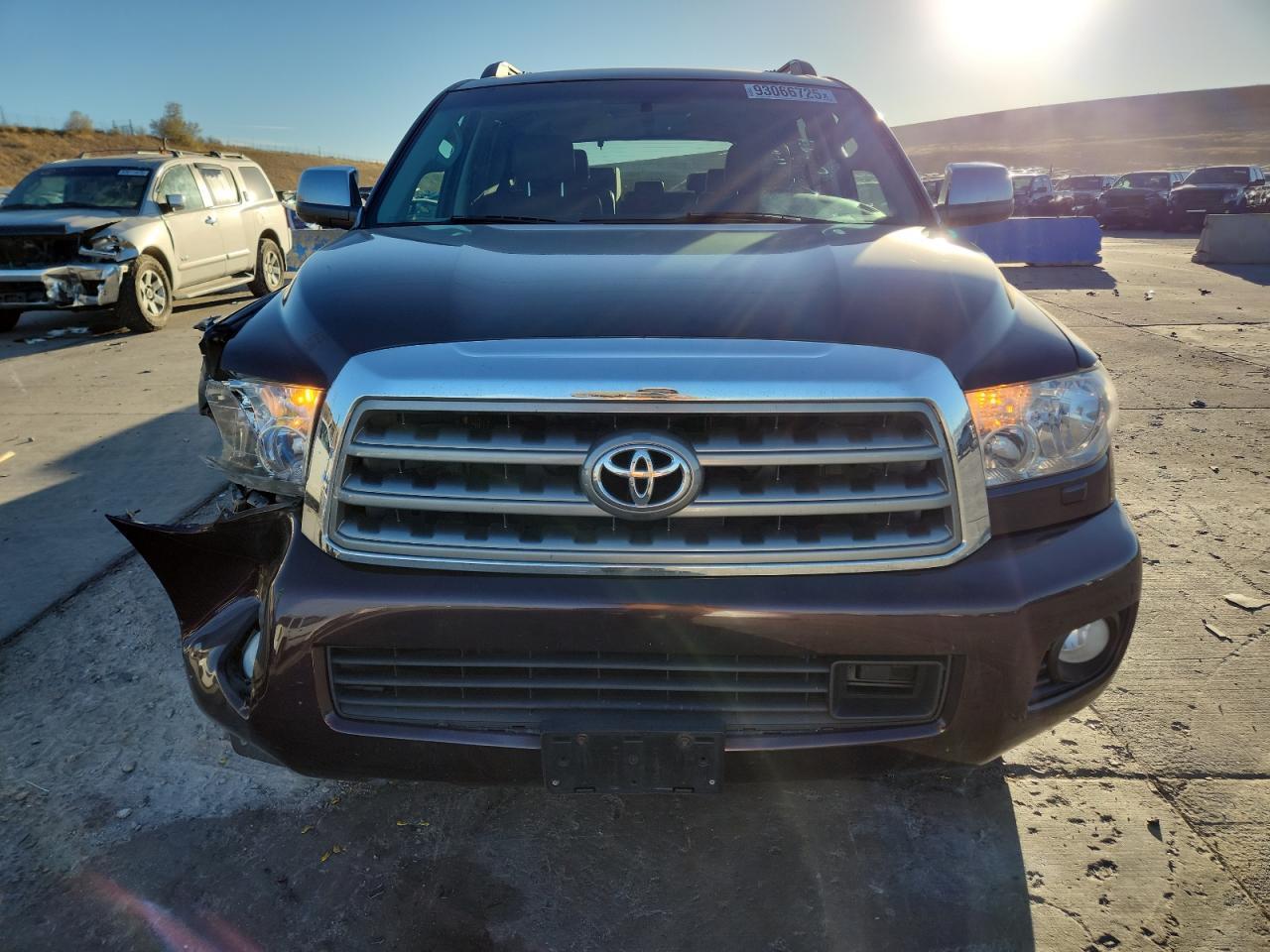 2013 TOYOTA Sequoia