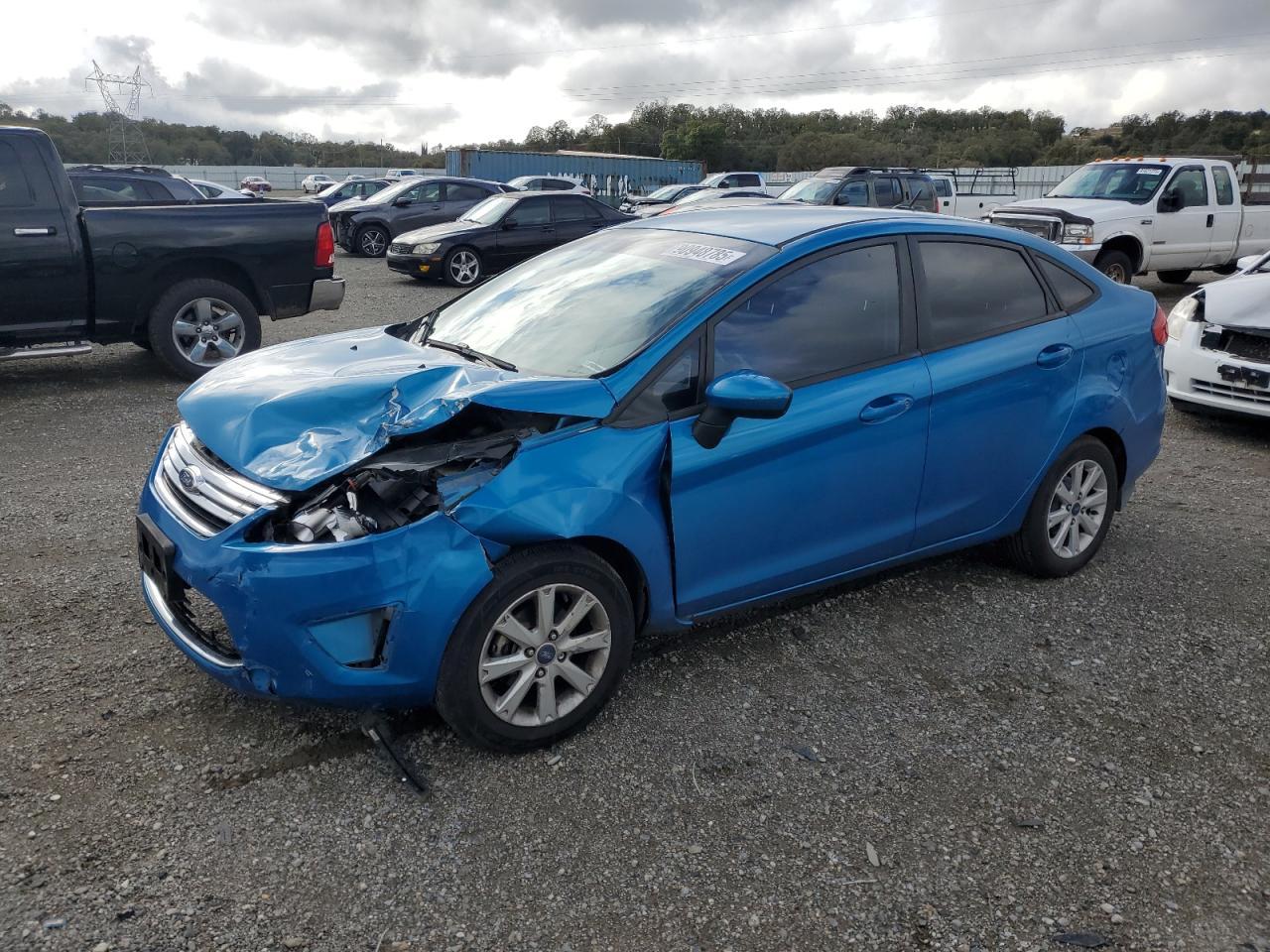 2012 FORD Fiesta