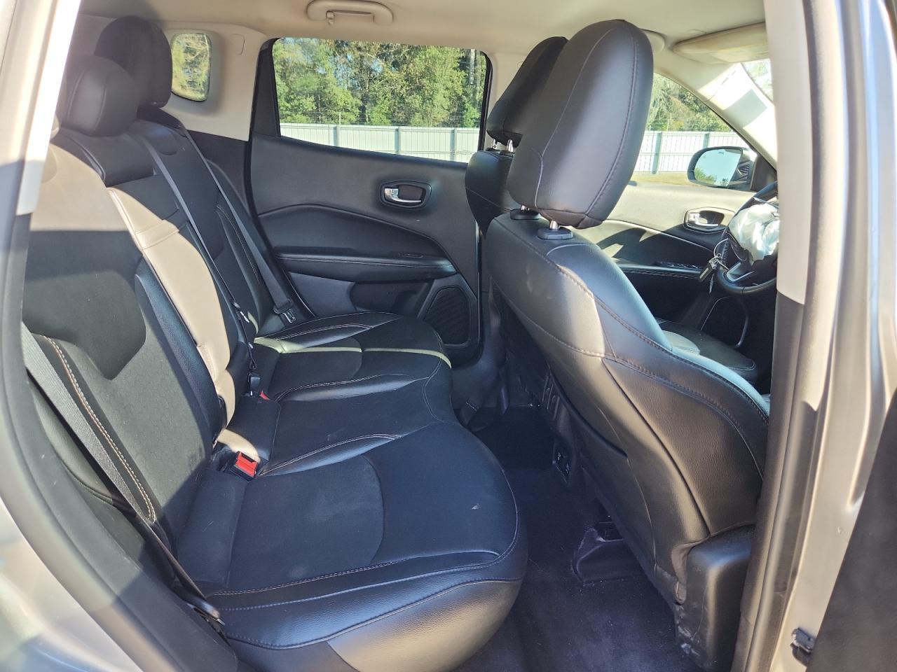 2020 JEEP Compass