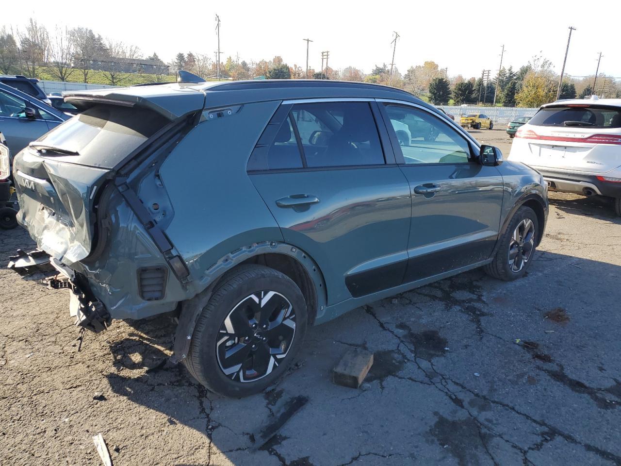 2023 KIA Niro