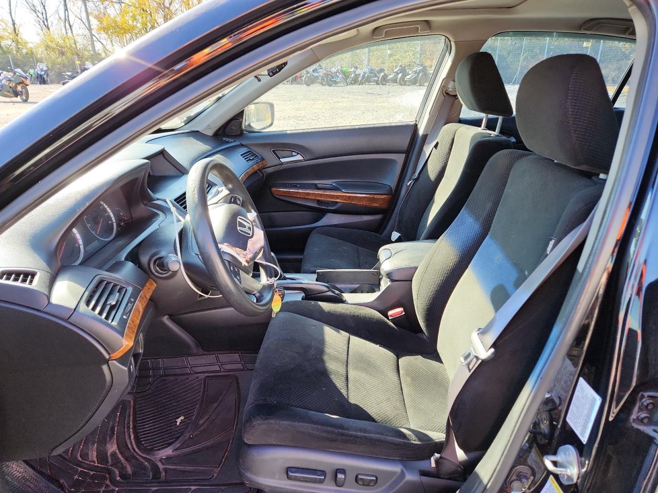 2011 HONDA ACCORD