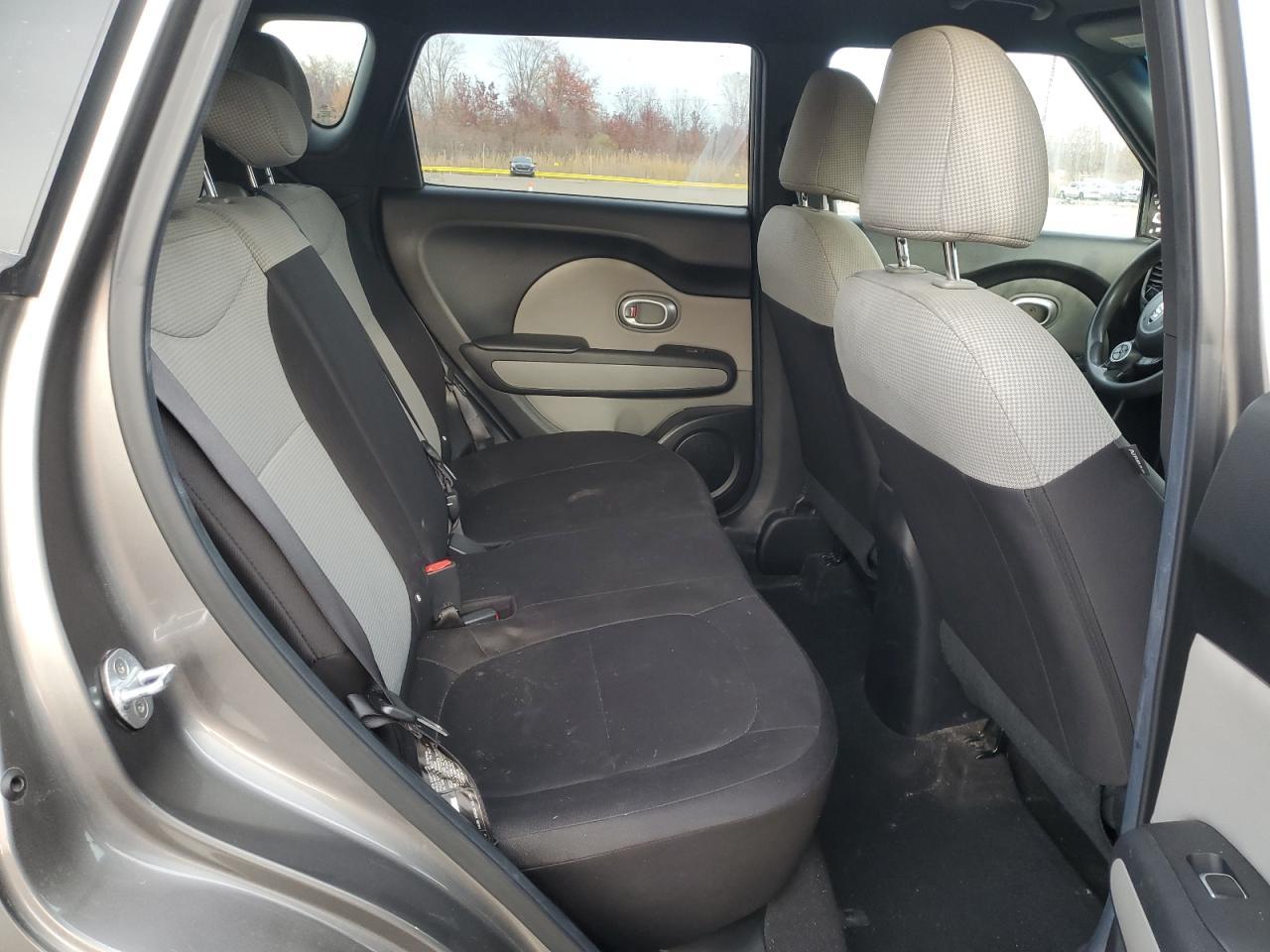 2017 KIA SOUL