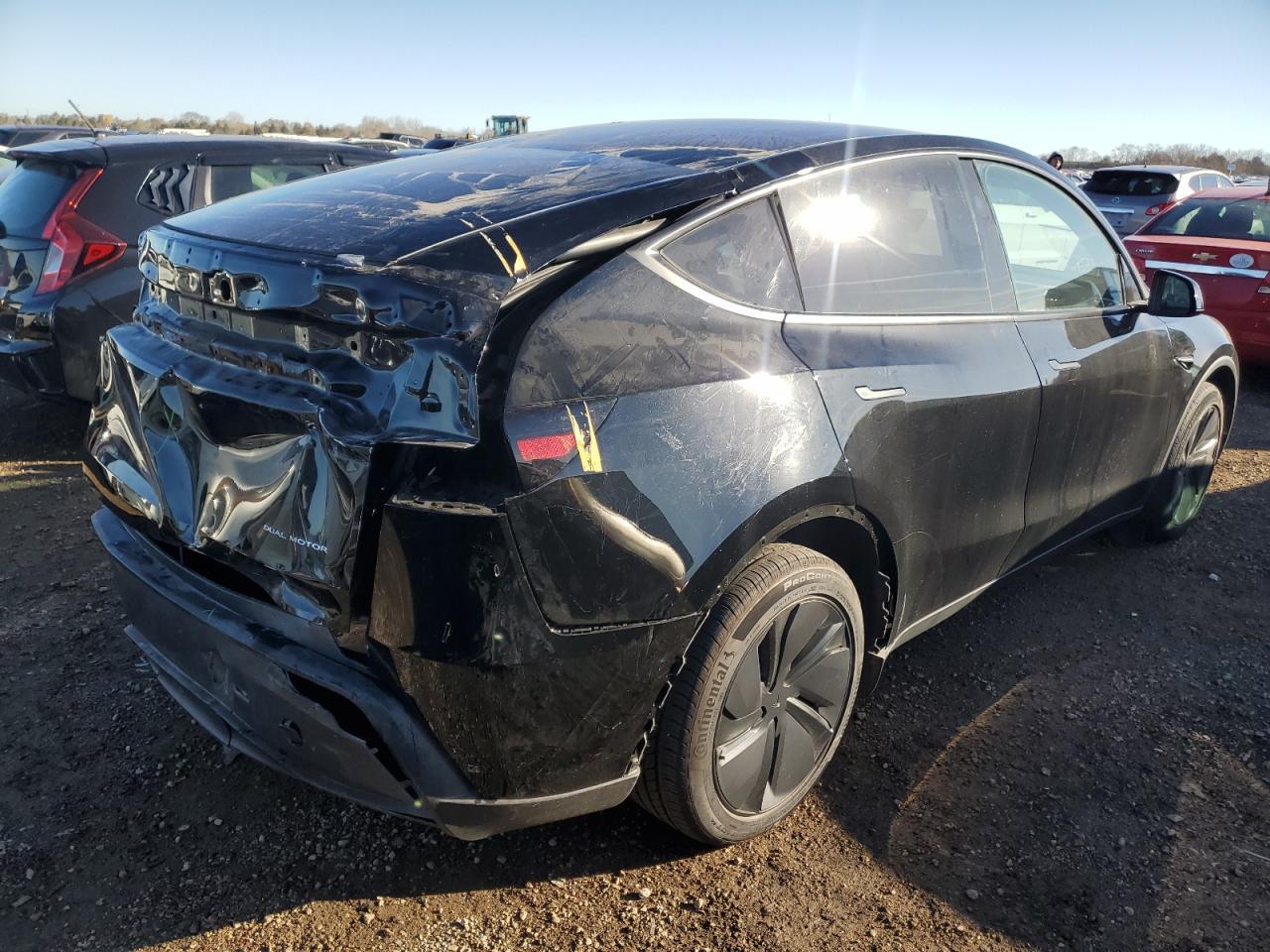 2026 TESLA MODEL Y