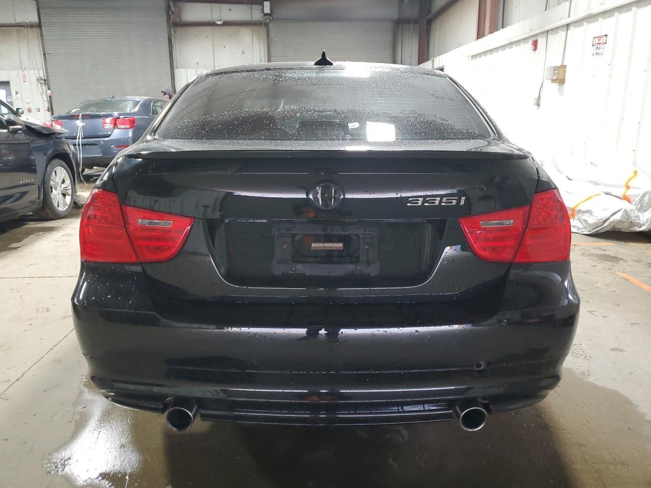2011 BMW 3 SERIES