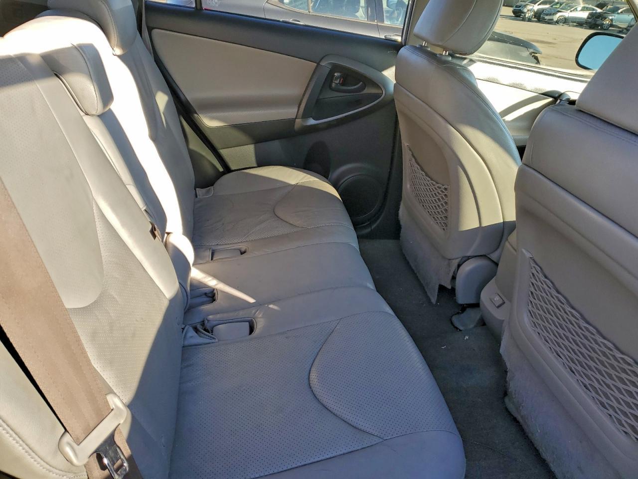 2009 TOYOTA RAV4