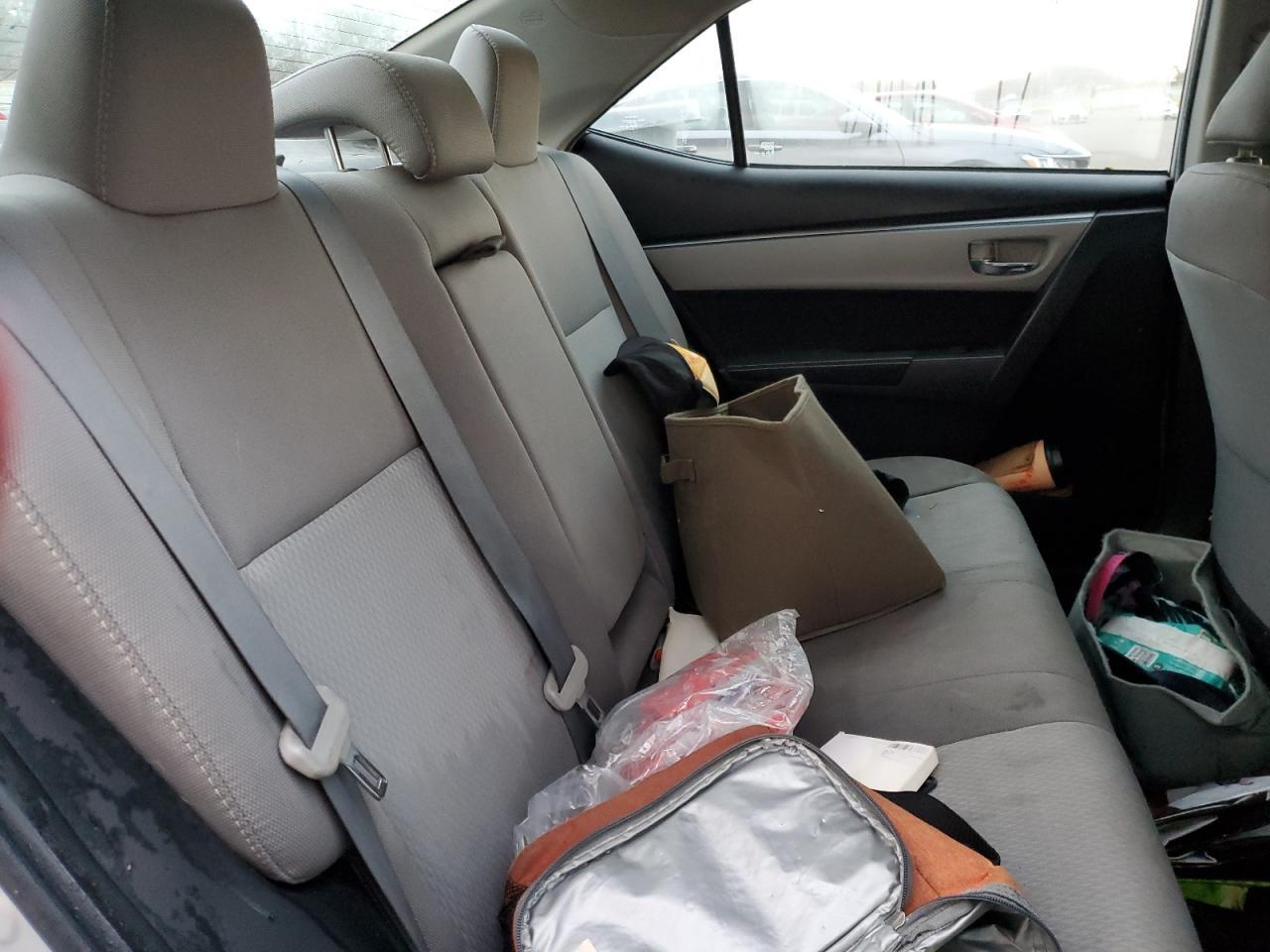 2016 TOYOTA COROLLA