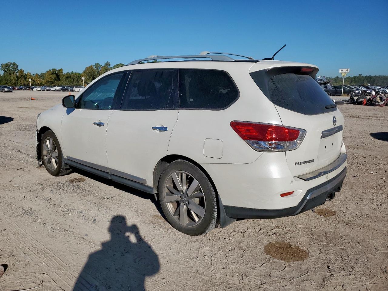 2015 NISSAN PATHFINDER