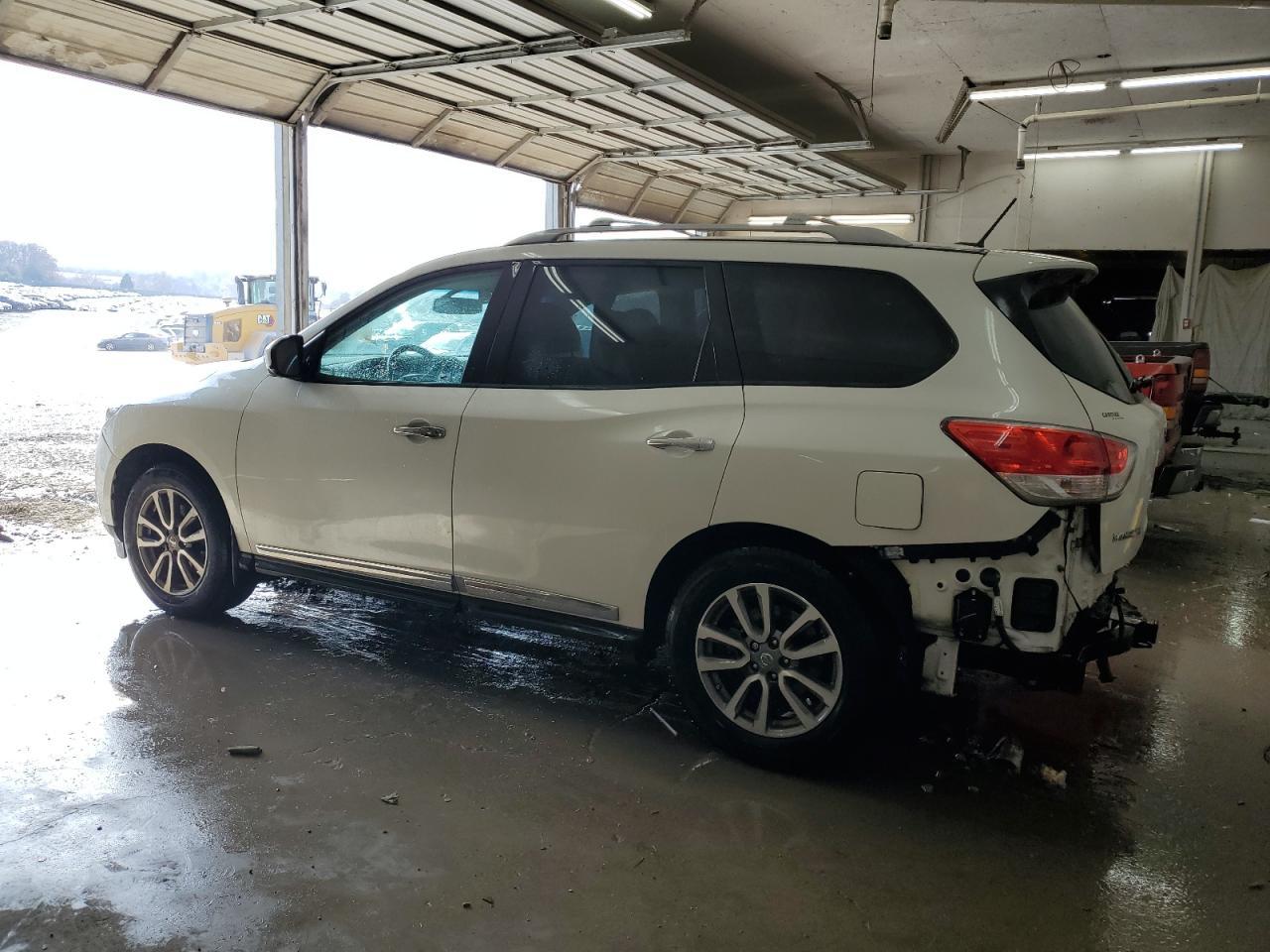 2016 NISSAN PATHFINDER