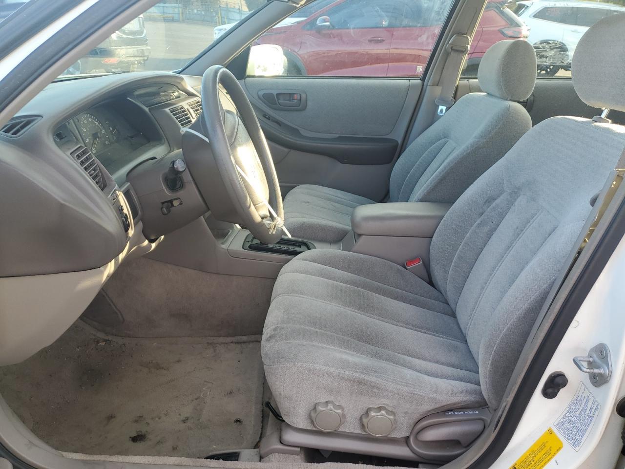 1999 TOYOTA Avalon