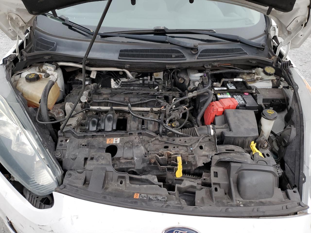 2016 FORD Fiesta