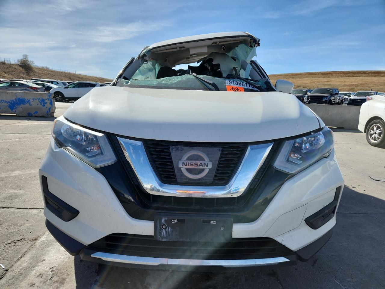 2017 NISSAN ROGUE