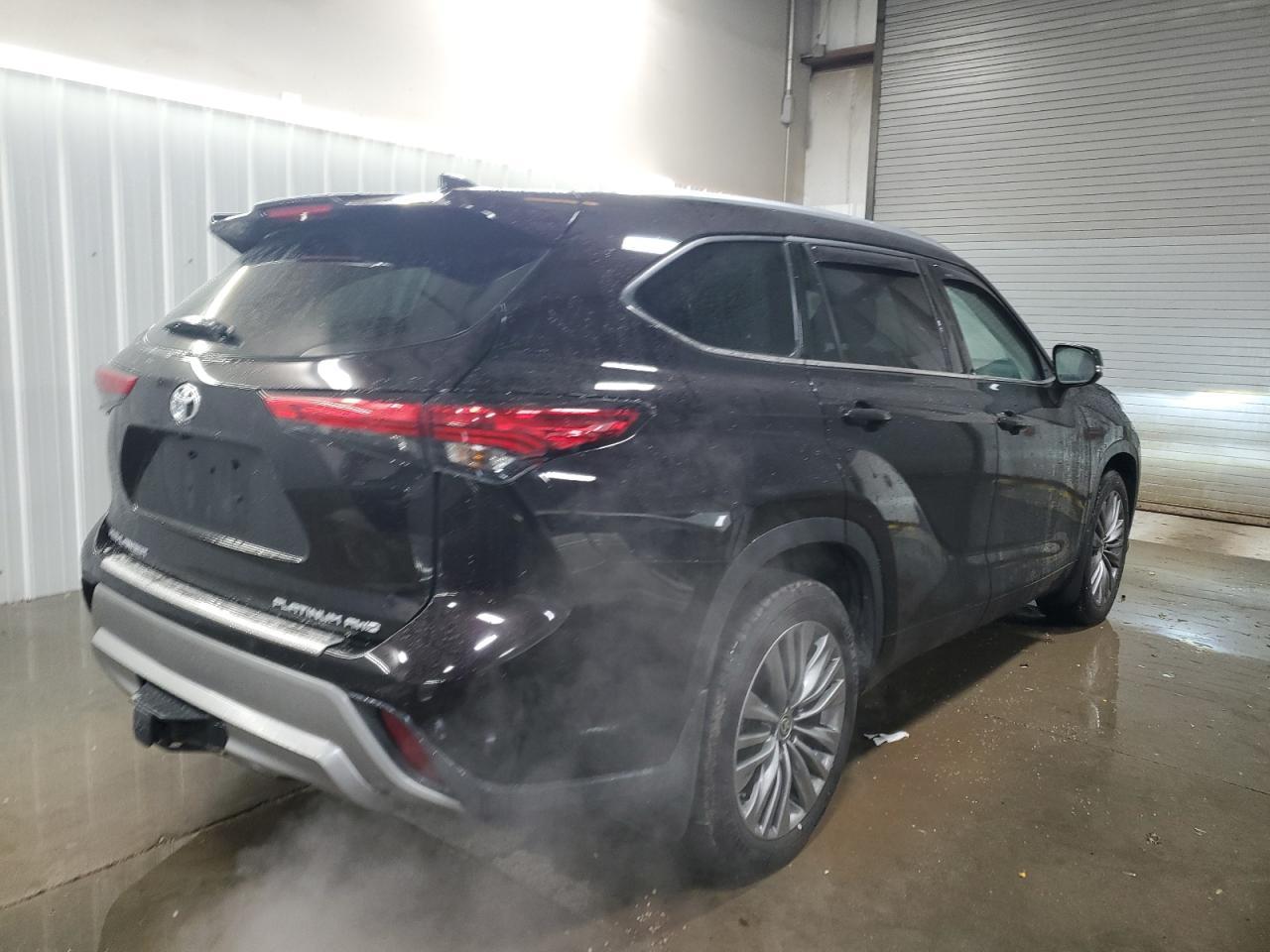 2020 TOYOTA HIGHLANDER
