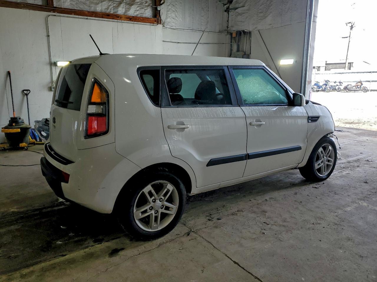 2011 KIA SOUL